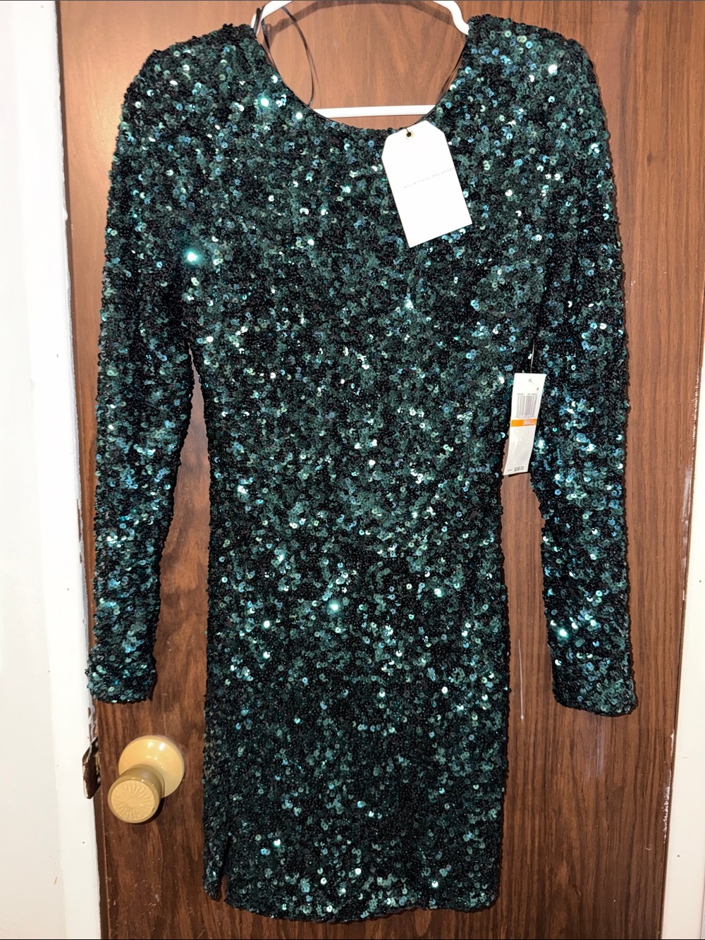 Emerald Sequin Long-Sleeve Cocktail Dress